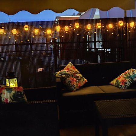 Central Apartment Near The Beach With Huge Private Terrace Λουτράκι Εξωτερικό φωτογραφία