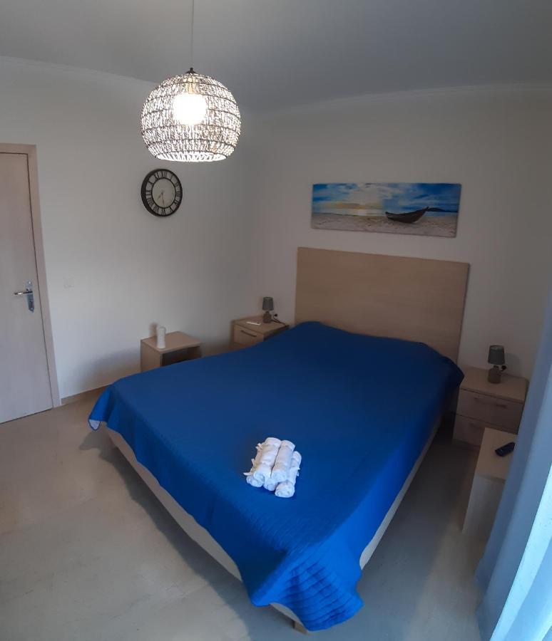Central Apartment Near The Beach With Huge Private Terrace Λουτράκι Εξωτερικό φωτογραφία